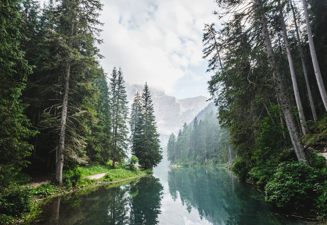 Discover the Beauty of Lost River Valley: A Hidden Gem for Your Next Vacation
